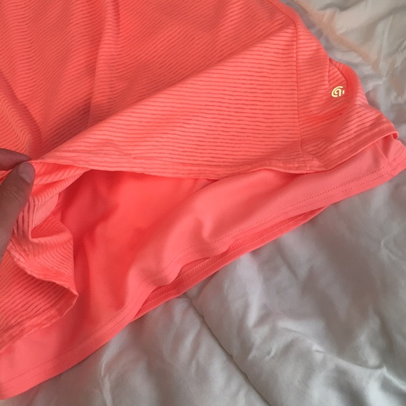 Tank top - Picture 2 of 3